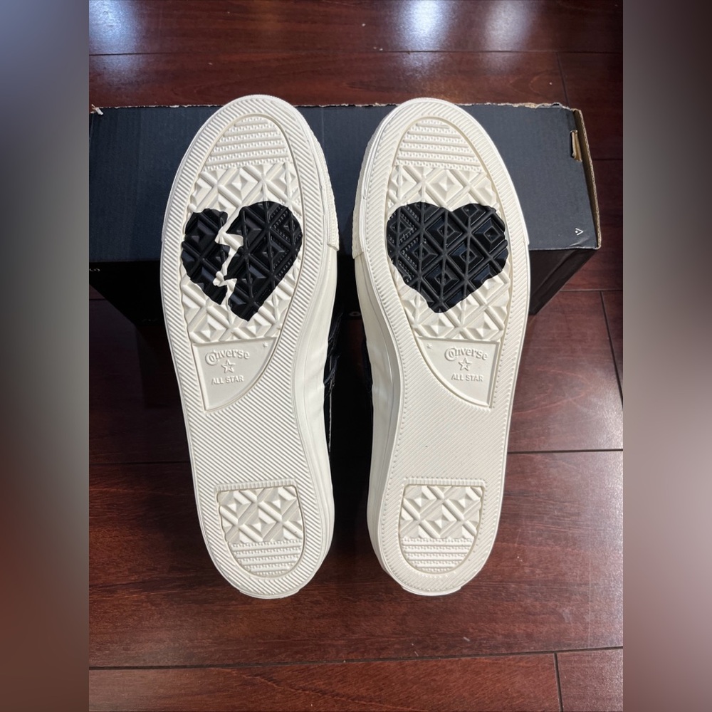 Women 7.5 Converse Dainty Mary Jane Slip Black Patent Leather Valentines Day New - Picture 14 of 16
